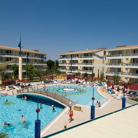 Villaggio Planetarium Resort Бібіоне Екстер'єр фото