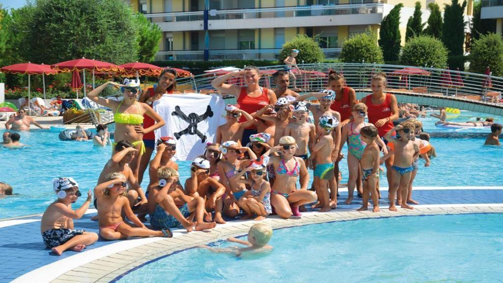 Villaggio Planetarium Resort Бібіоне Екстер'єр фото