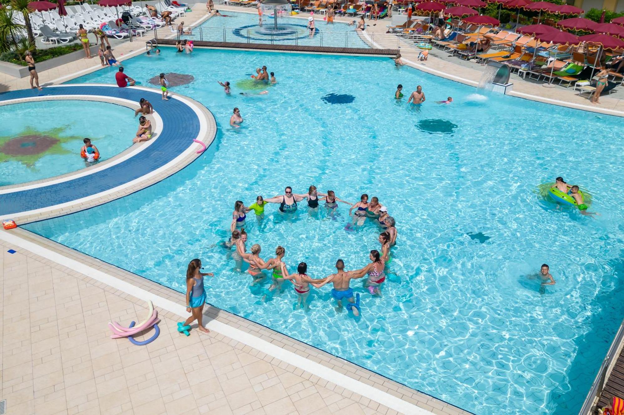 Villaggio Planetarium Resort Бібіоне Екстер'єр фото
